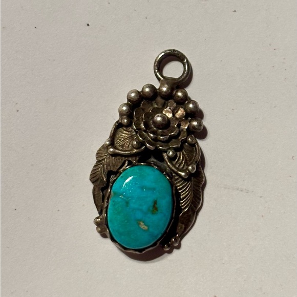 Vintage Navajo Sterling Silver Turquoise Pendant – RL Hallmark - Picture 4 of 5